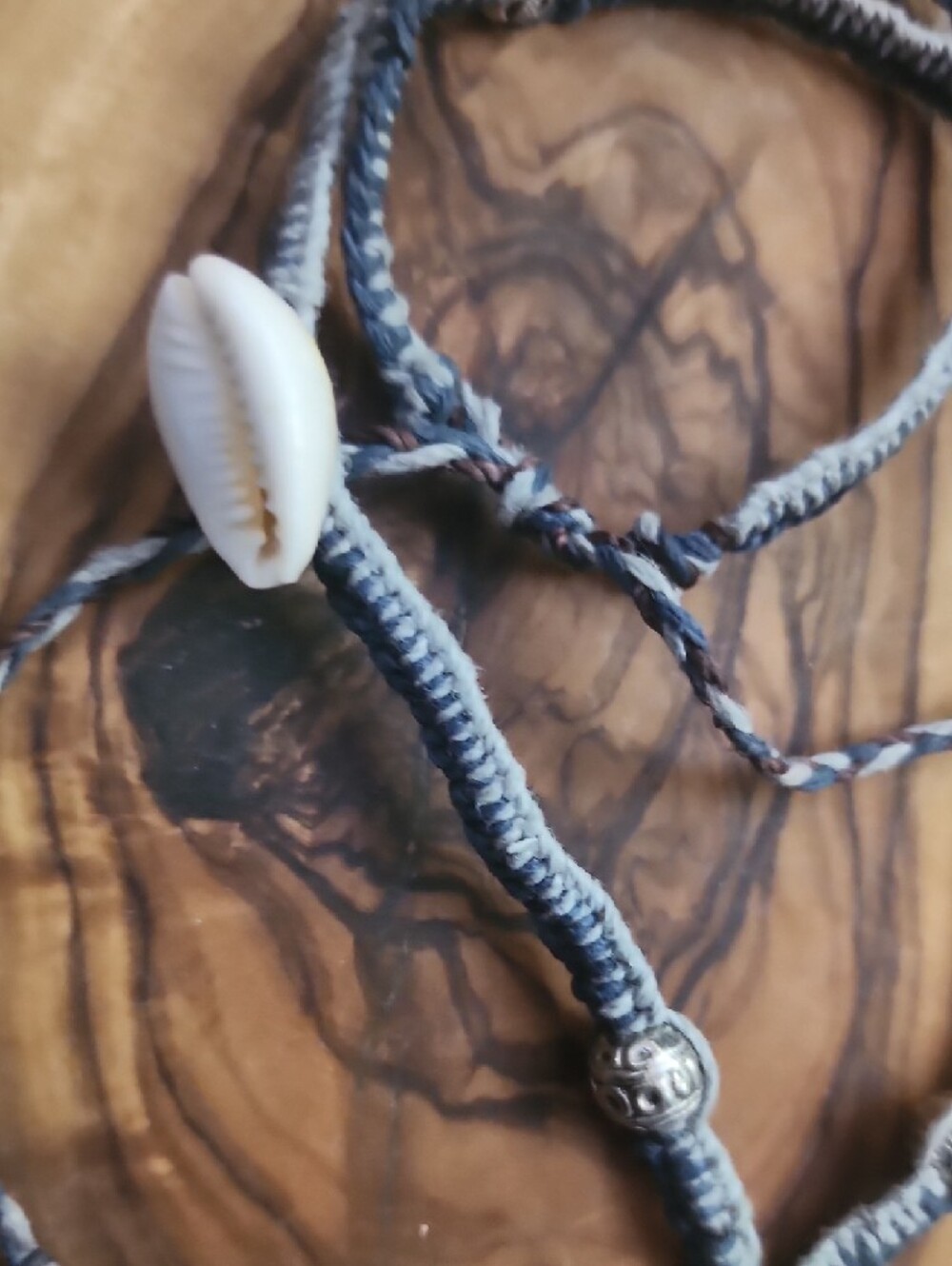 ⚡️Flash Sale⚡️Handmade Blue Shell & Turtle Pendant Macrame Necklace - Picture 3 of 7